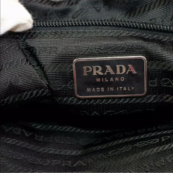 Vintage Prada Nylon Tote Bag - Picture 5 of 10